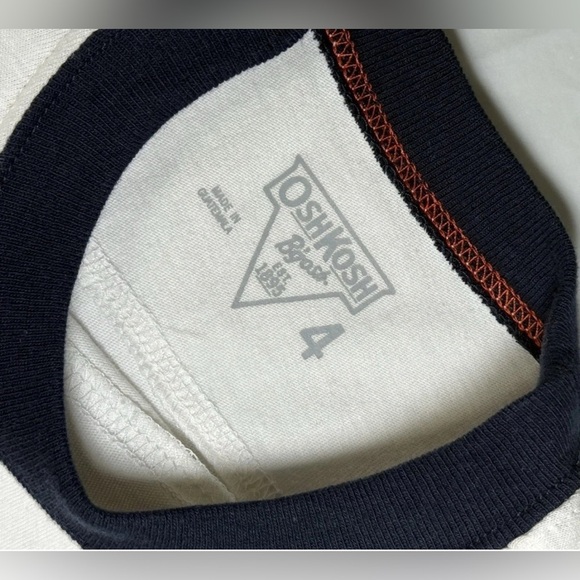 Oshkosh Boys Lot Of 2 Short Sleeve T-shirts Size 4 4T Football Summer Embroidery - Picture 5 of 6